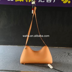 Professional Large Designer Bag Inflatable Prop, Premium Advertising Inflatable for Commercial Exhibition & Fashion Promotion