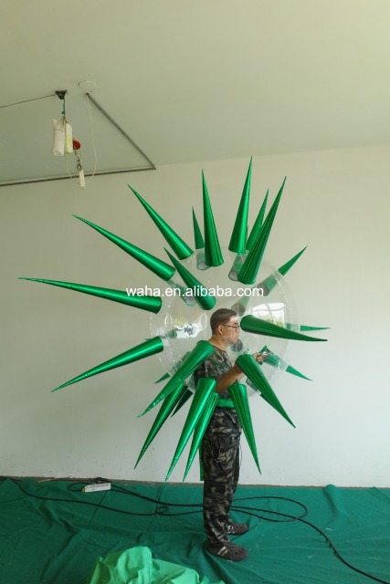 Customized Inflatable Spiky Sphere with Metallic Spikes, Advertising Inflatable for Ceiling Installation & Commercial Decoration