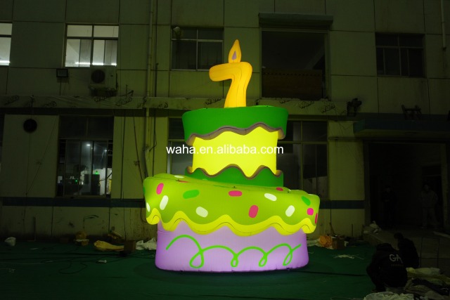 Customized Inflatable Birthday Cake Sculpture, Advertising Inflatable for Commercial Decoration & Photo Booth