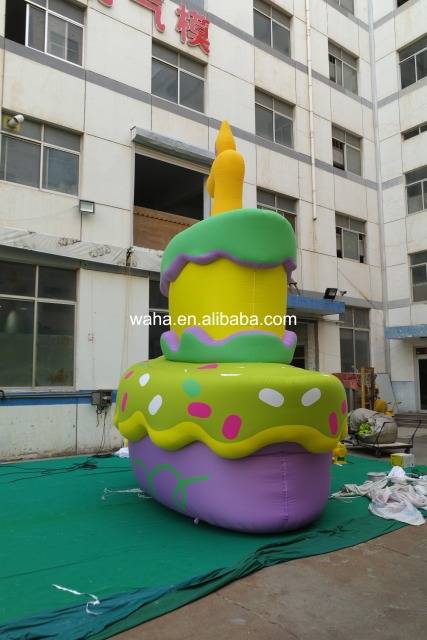 Customized Inflatable Birthday Cake Sculpture, Advertising Inflatable for Commercial Decoration & Photo Booth