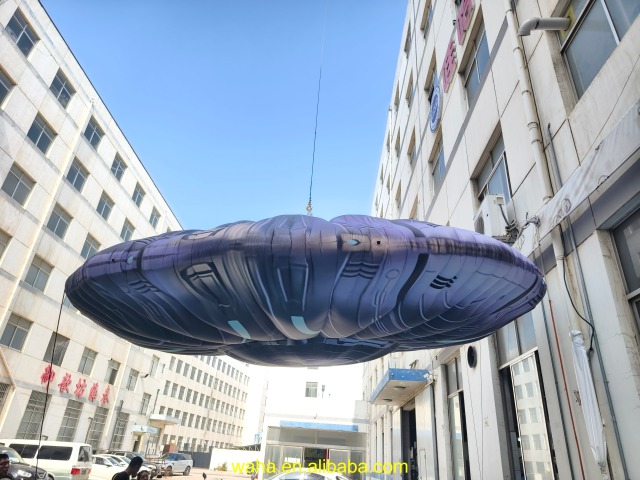 Custom Printed Cyberpunk UFO Inflatable, Personalized Advertising Inflatable for Sci-Fi Convention & Brand Promotion