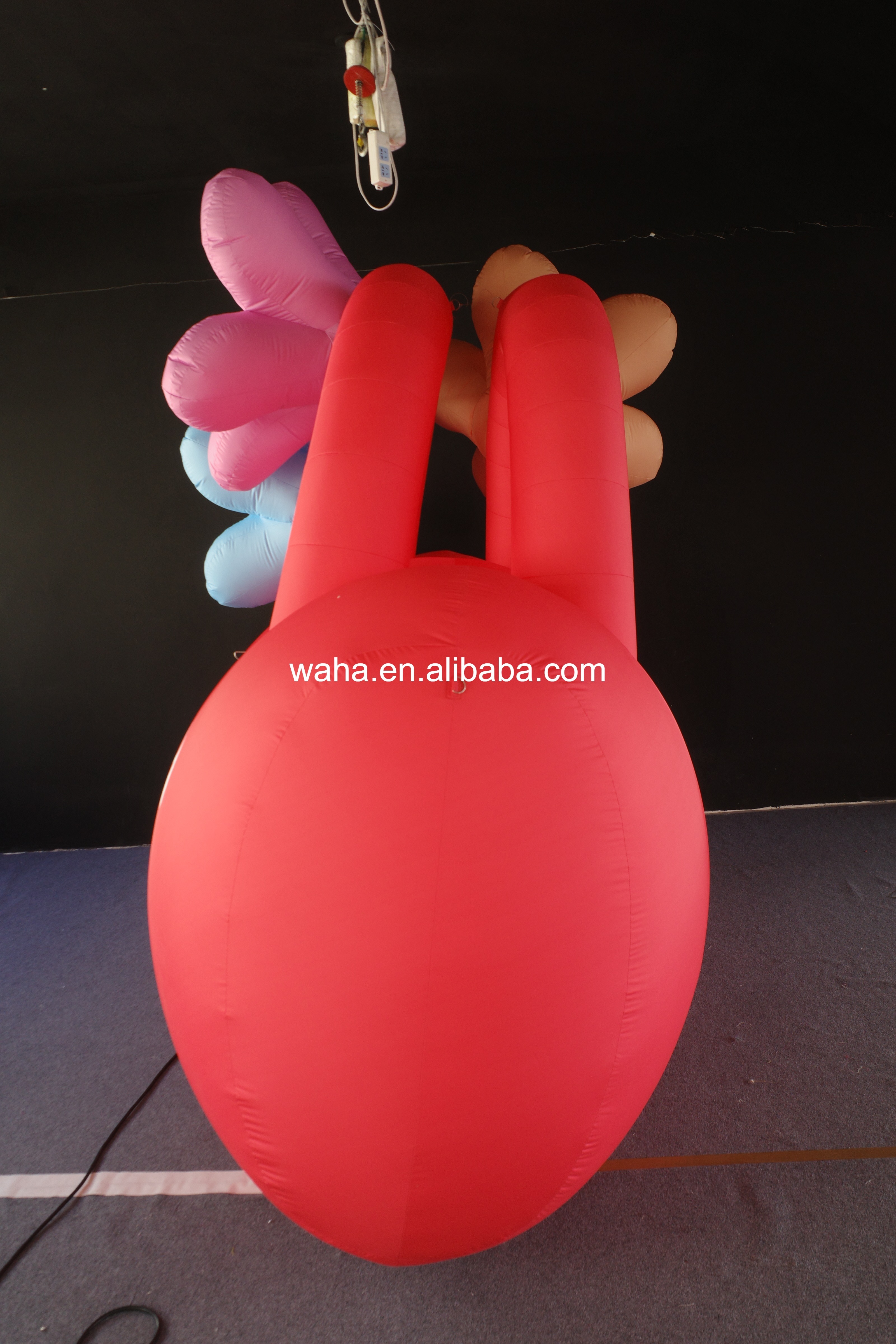 Customized Inflatable "Viral Handbag" Model, Advertising Inflatable for Tourism Decoration & Photo Booth