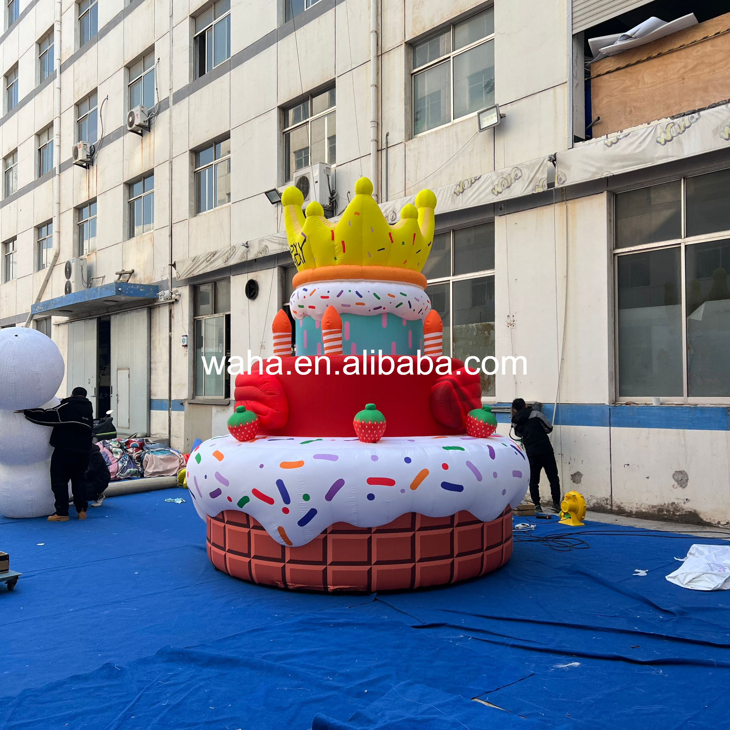 OEM Custom Tiered Cake Inflatable, Commercial Grade Advertising Inflatable for Bakery Brand & Birthday Event