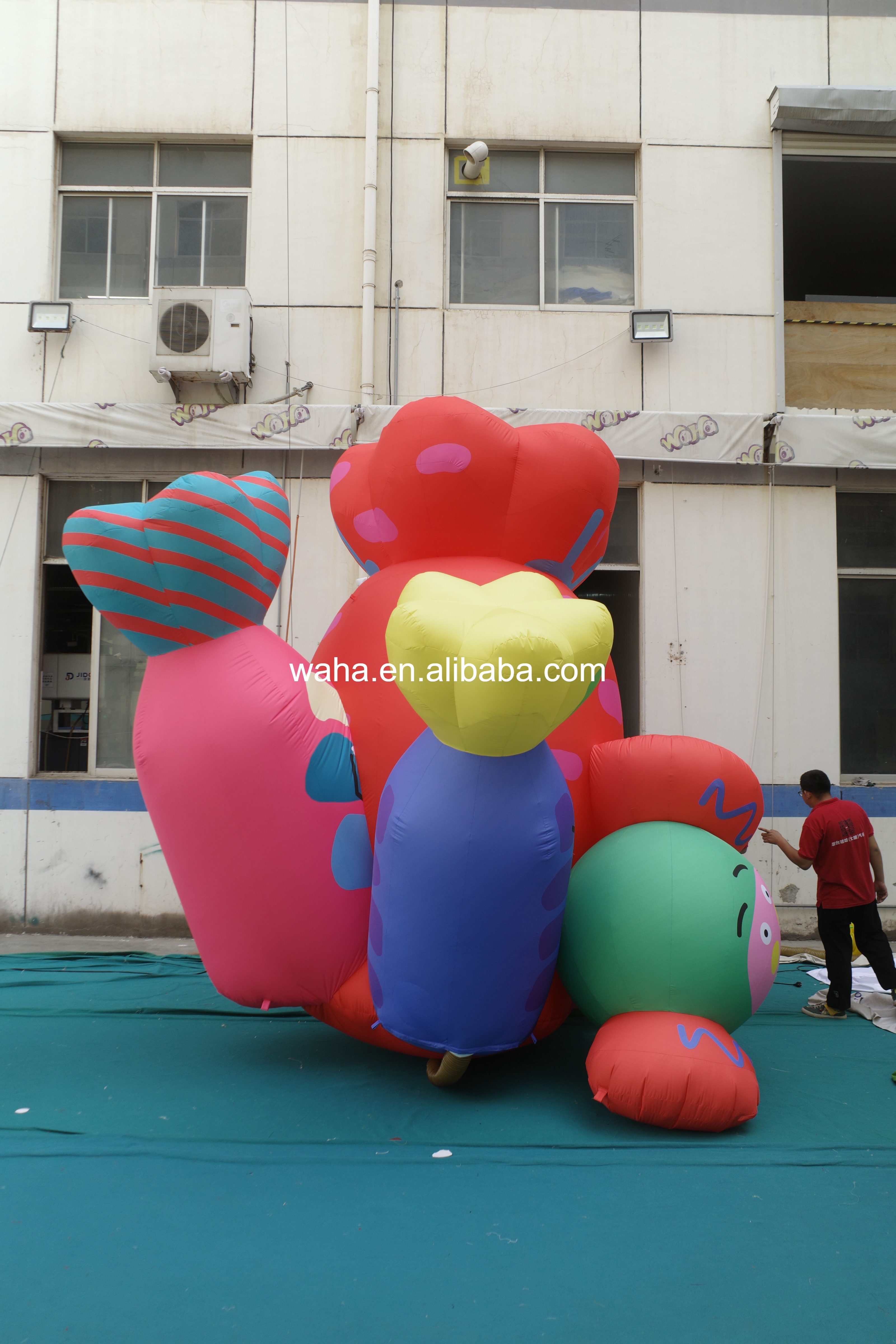 Whimsical Colorful Carrot Inflatable Prop, Promotional Advertising Blow up Inflatable for Carnival & Mall