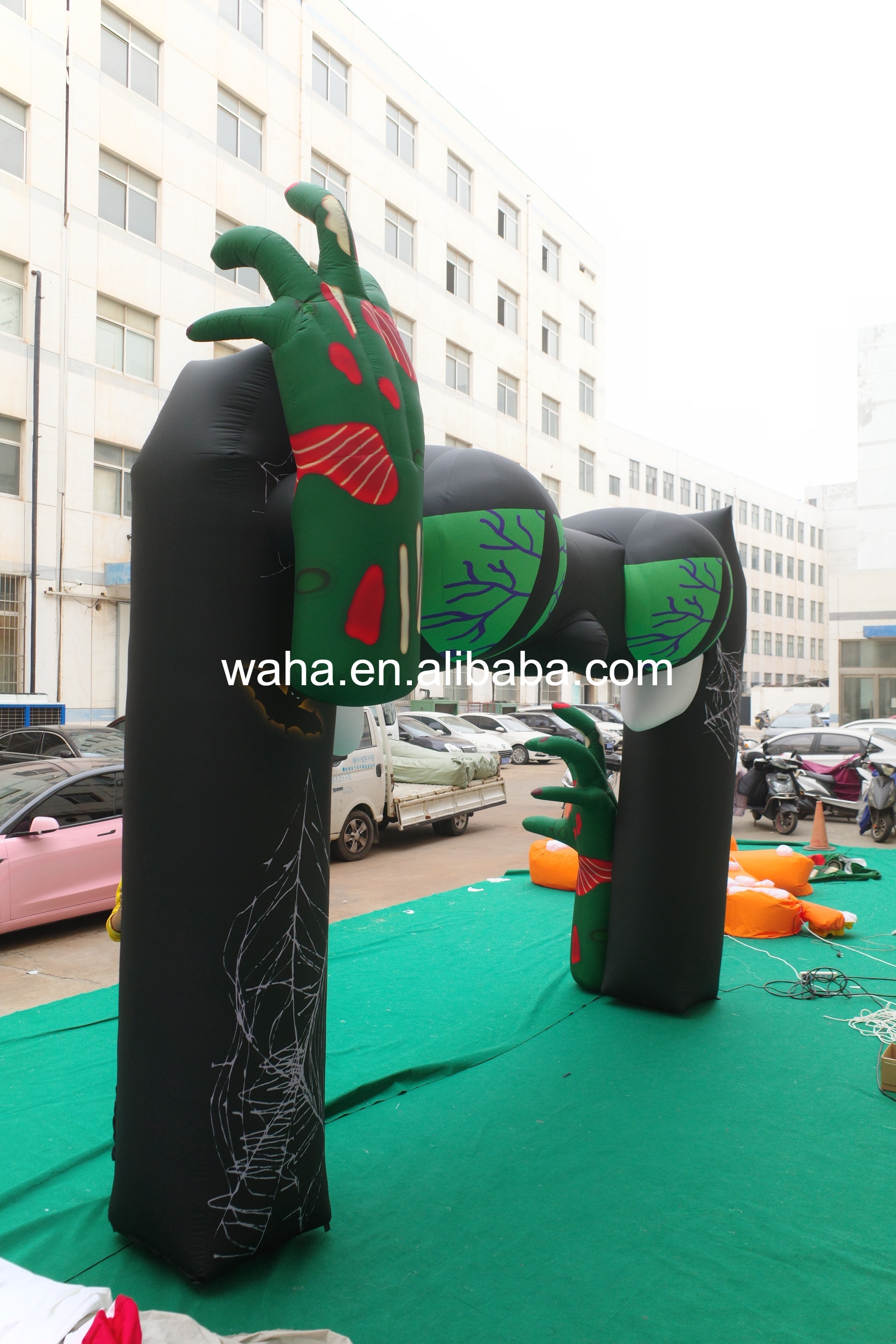 High Quality Scary Monster Eye Inflatable Arch, Heavy-Duty Advertising Inflatable for Long-Term Halloween Display