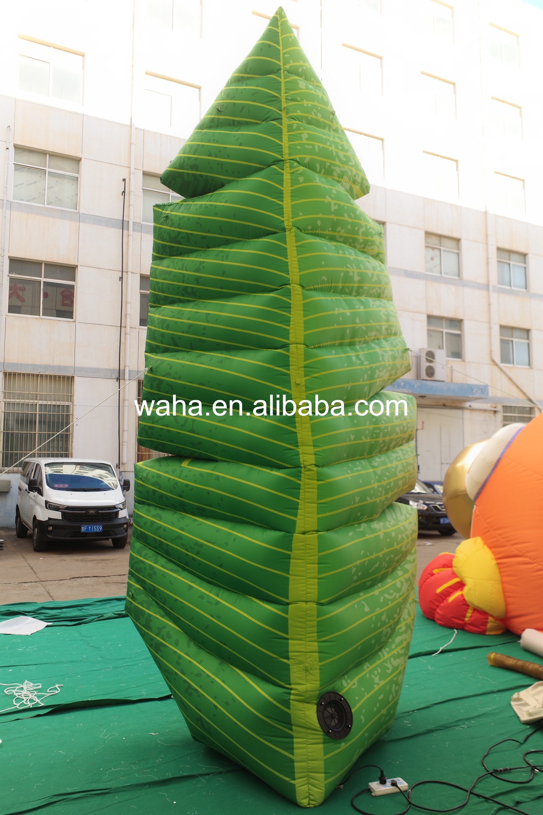 Green Leaf Wrapped Zongzi Inflatable Prop, Promotional Advertising Blow up Inflatable for Mall & Holiday