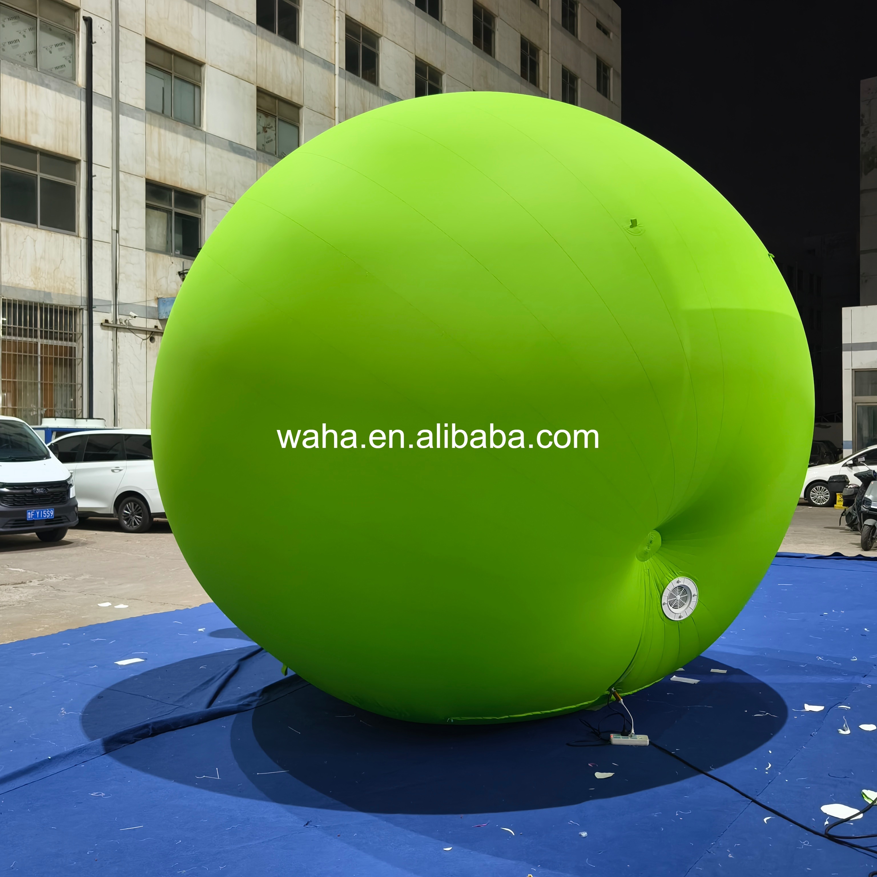 Premium Fruit Themed Inflatable Sculpture, Long-Lasting Advertising Inflatable for Mall Night Displays & Summer Festivals