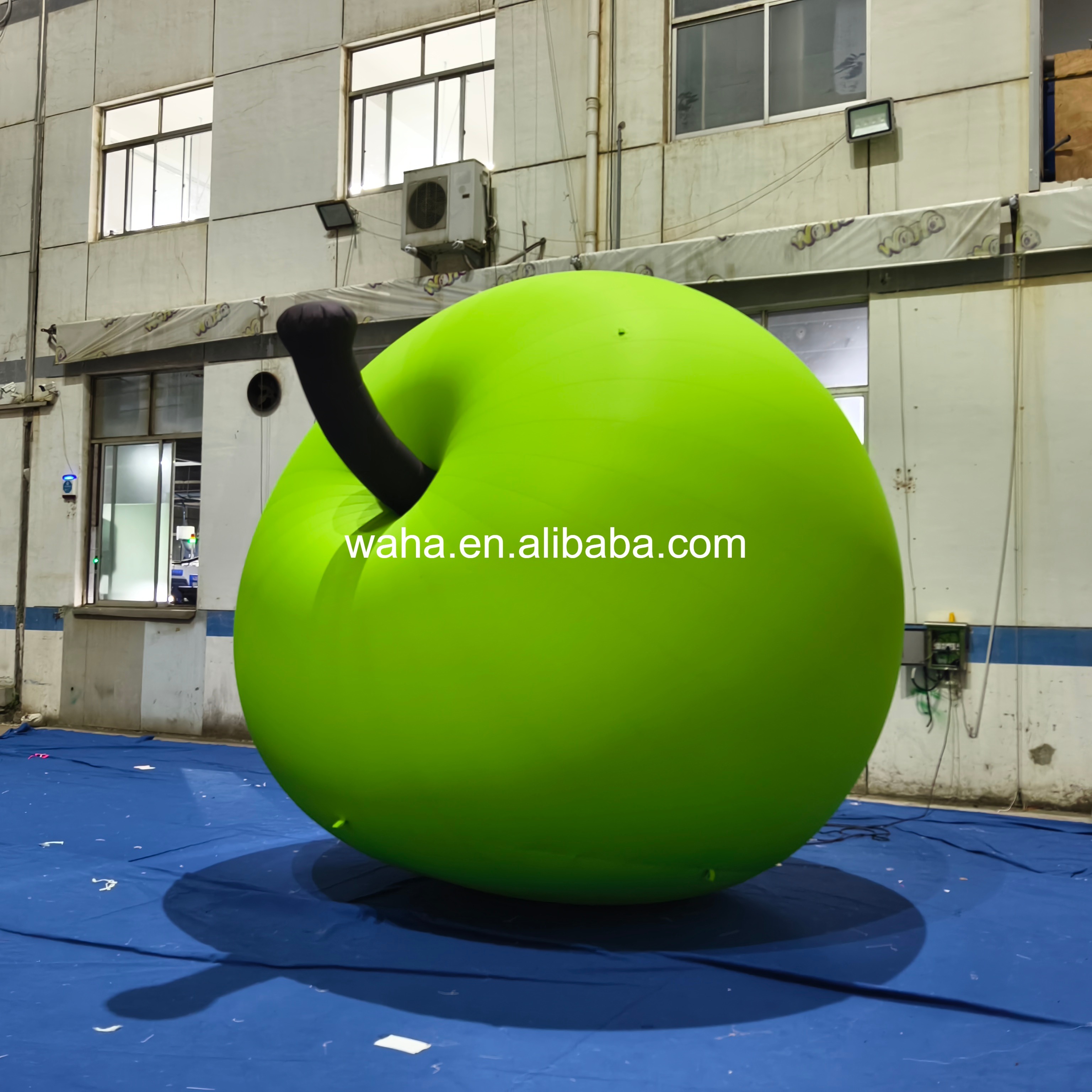 Premium Fruit Themed Inflatable Sculpture, Long-Lasting Advertising Inflatable for Mall Night Displays & Summer Festivals