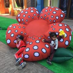 Whimsical Garden Inflatable Sculptures, Promotional Advertising Blow up Inflatable for Kids' Play Zones & Festivals