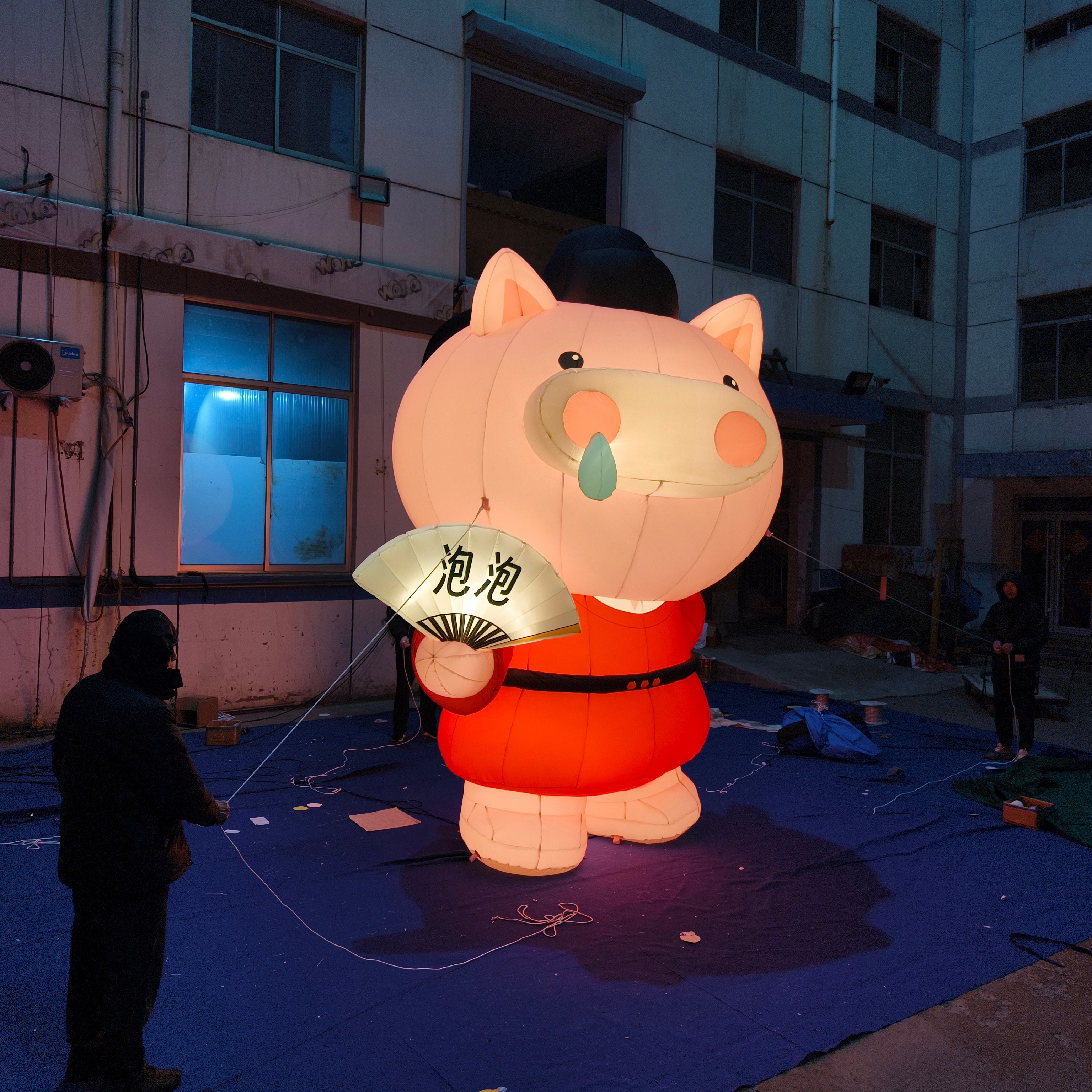 High Quality LED Light Hanfu Pig Inflatable, Heavy-Duty Advertising Inflatable for Long-Term Outdoor Use