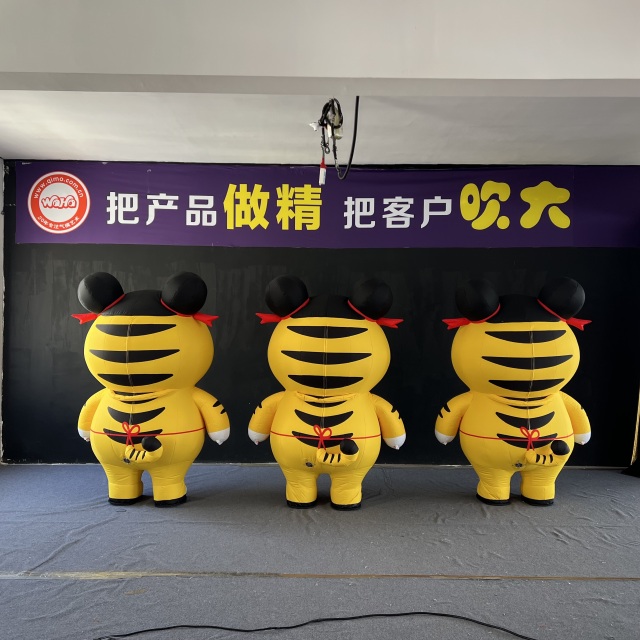 Professional Custom Animal Theme Inflatable Costume, Premium Advertising Inflatable for Commercial Exhibition