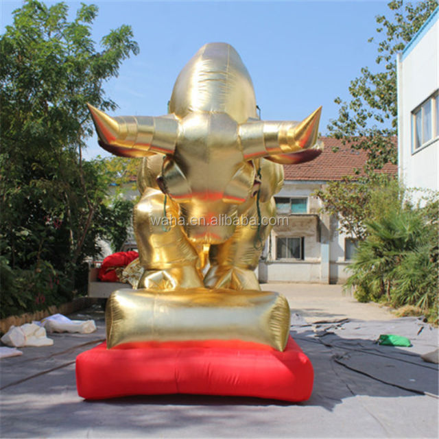 Inflatable Golden Bull Statue, Promotional Bull Market Mascot for Mall & Financial Events