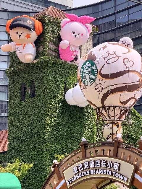 Brand Custom IP Inflatable for Commercial Decoration, Retail Advertising & Themed Large Event Decor