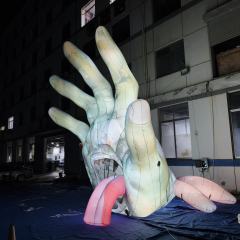 Customized Luminous Inflatable Ghost Hand Giant LED Monster Hand for Night Time Haunted House Decor