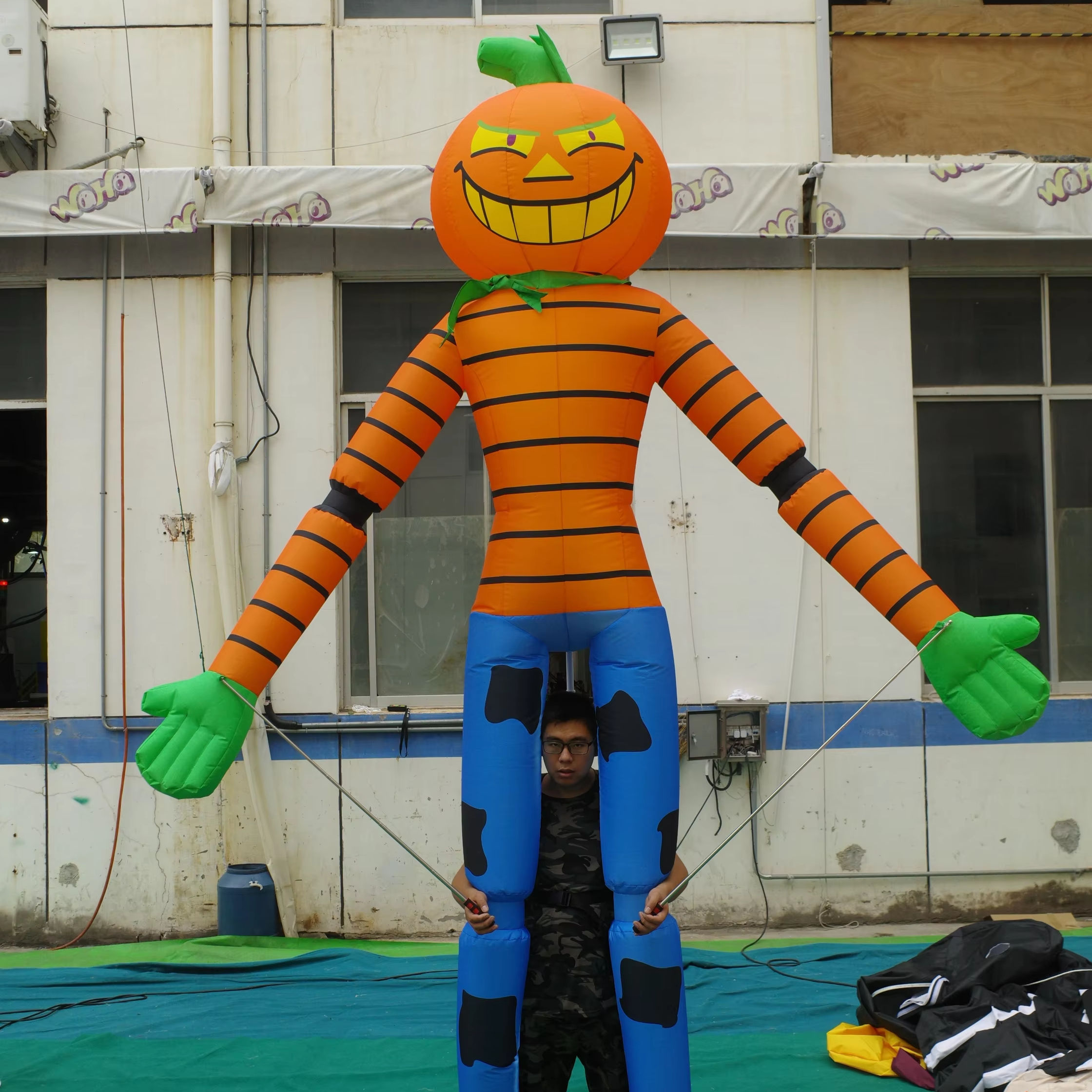 Customized Inflatable Giant Walking Pumpkin Man  | Inflatable Factory for Halloween, Carnival & Parade Decoration