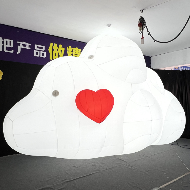 Inflatable Cloud with LED Light Custom Design OEM Durable PVC for Night Event Commercial Display