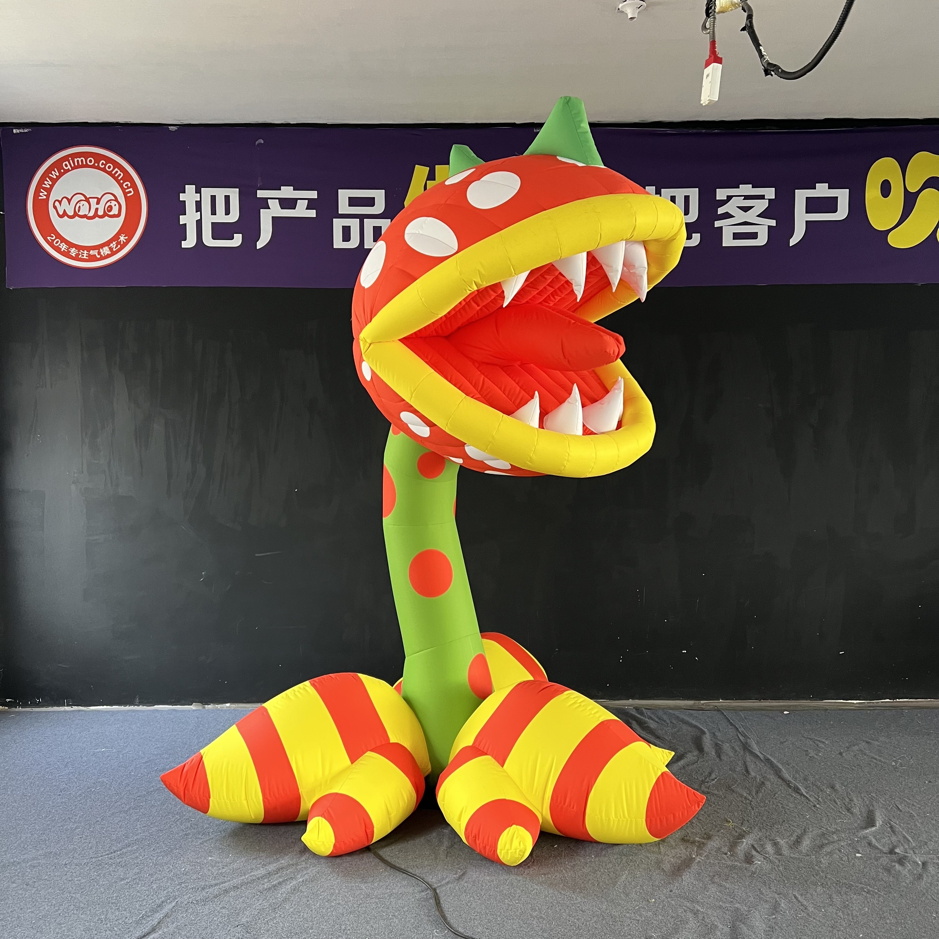 Waterproof Giant Inflatable Cartoon Big Mouth Flower for Halloween Carnival Amusement Park Outdoor Decor