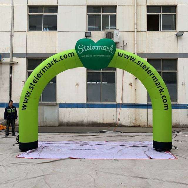 Giant Inflatable Green Heart Arch with LED Lights Meichen Event Entrance Display Inflatable Factory Direct Supply