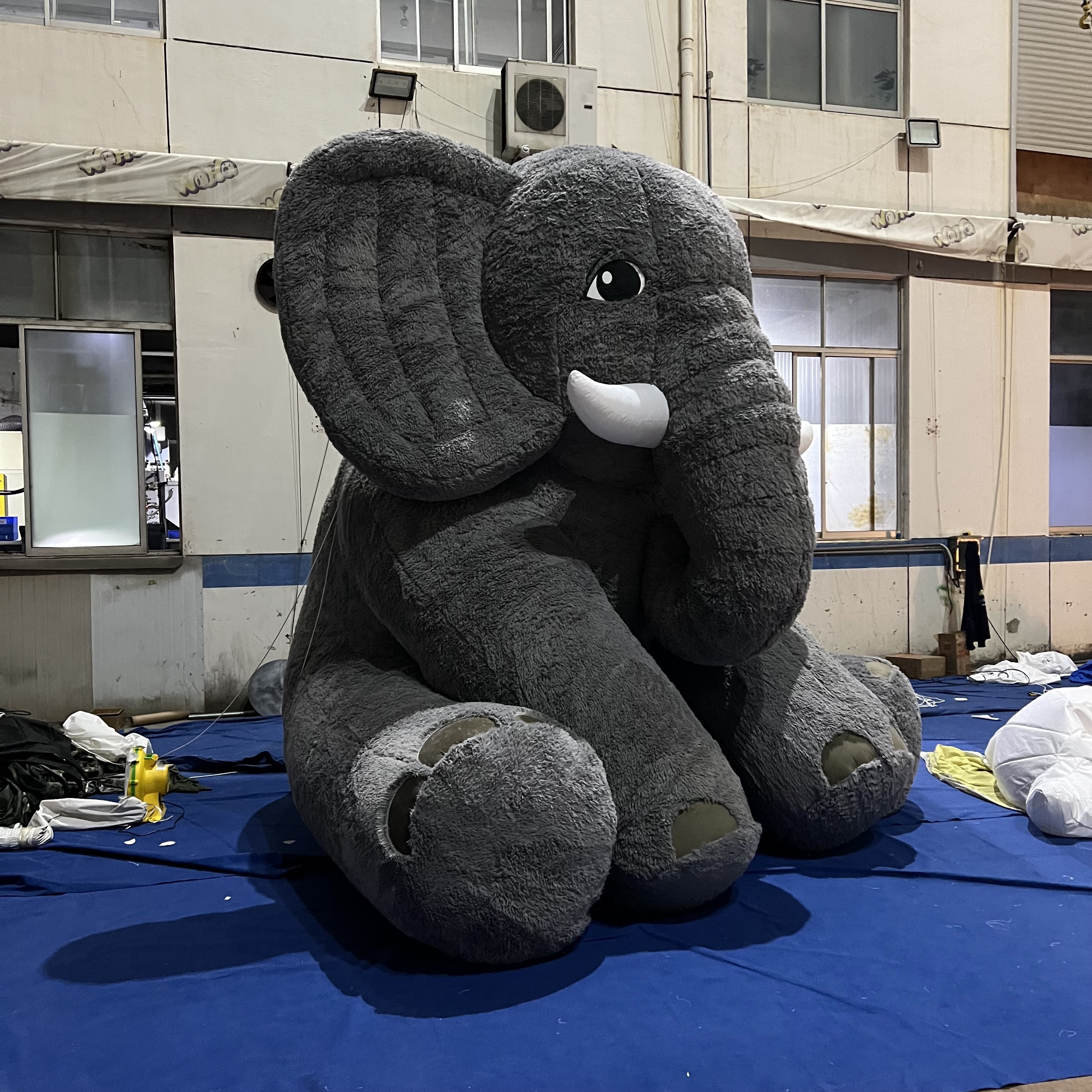Custom Giant Plush Elephant Inflatable Decoration for Mall Event Display Decoration Professional Inflatable Factory Manufacturer