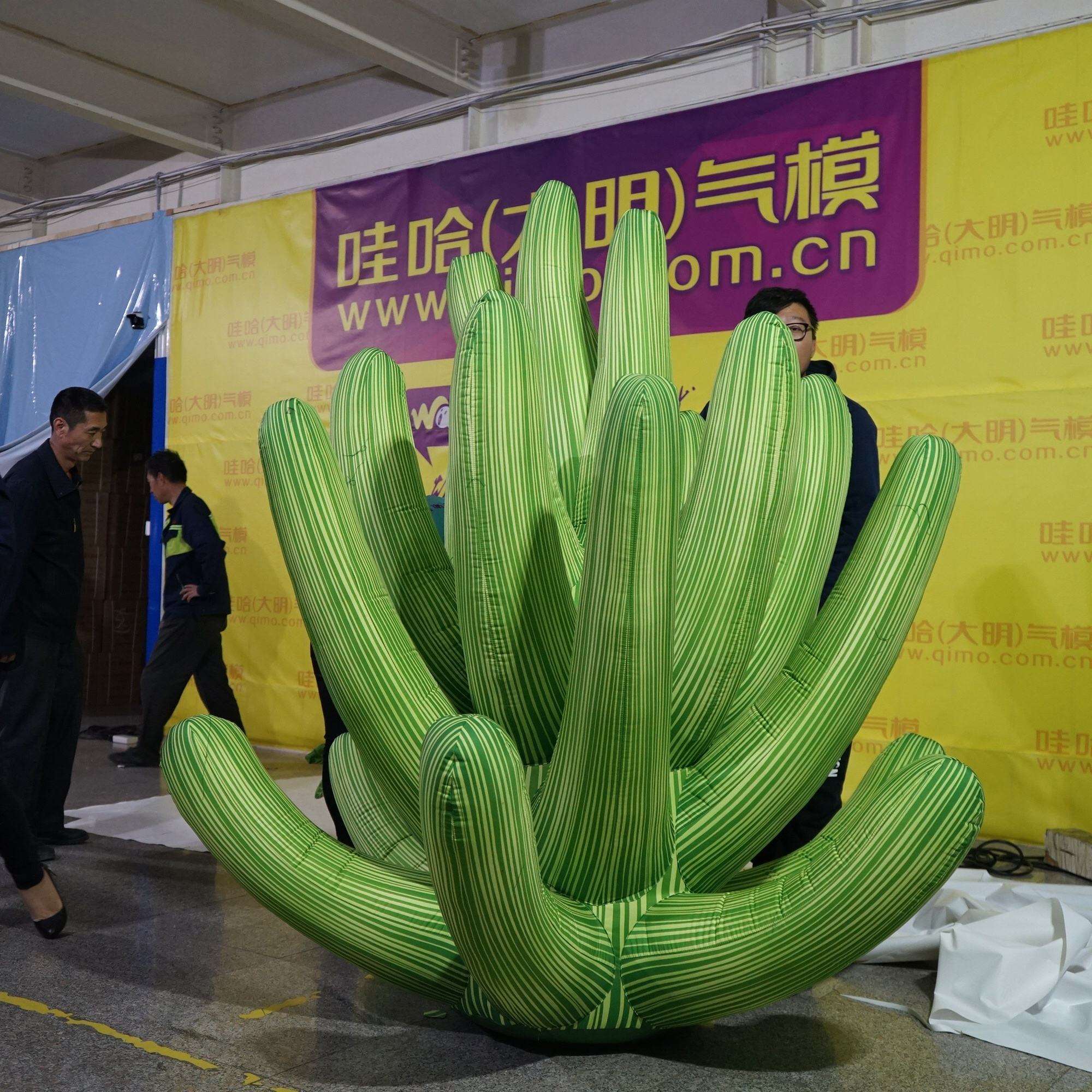 LED Illuminated Cactus Inflatable Sculpture for Mall Display Decoration | OEM Inflatable Factory