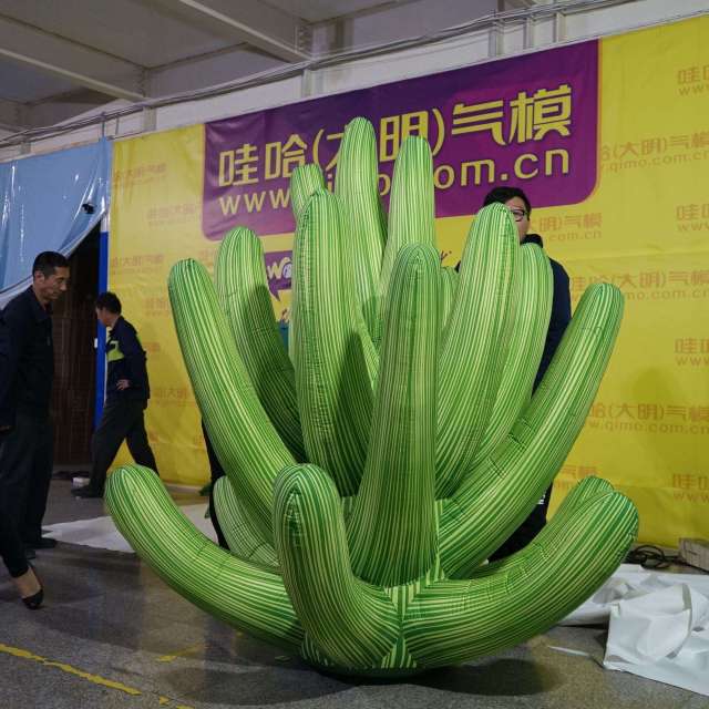 LED Illuminated Cactus Inflatable Sculpture for Mall Display Decoration | OEM Inflatable Factory