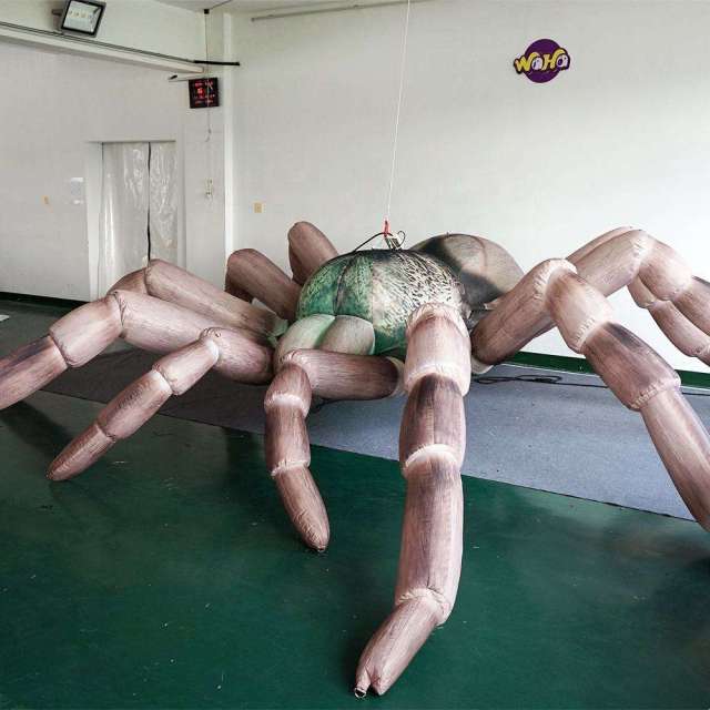 Illuminated Realistic Tarantula Inflatable Sculpture for Festival Display Decoration | OEM Inflatable Factory