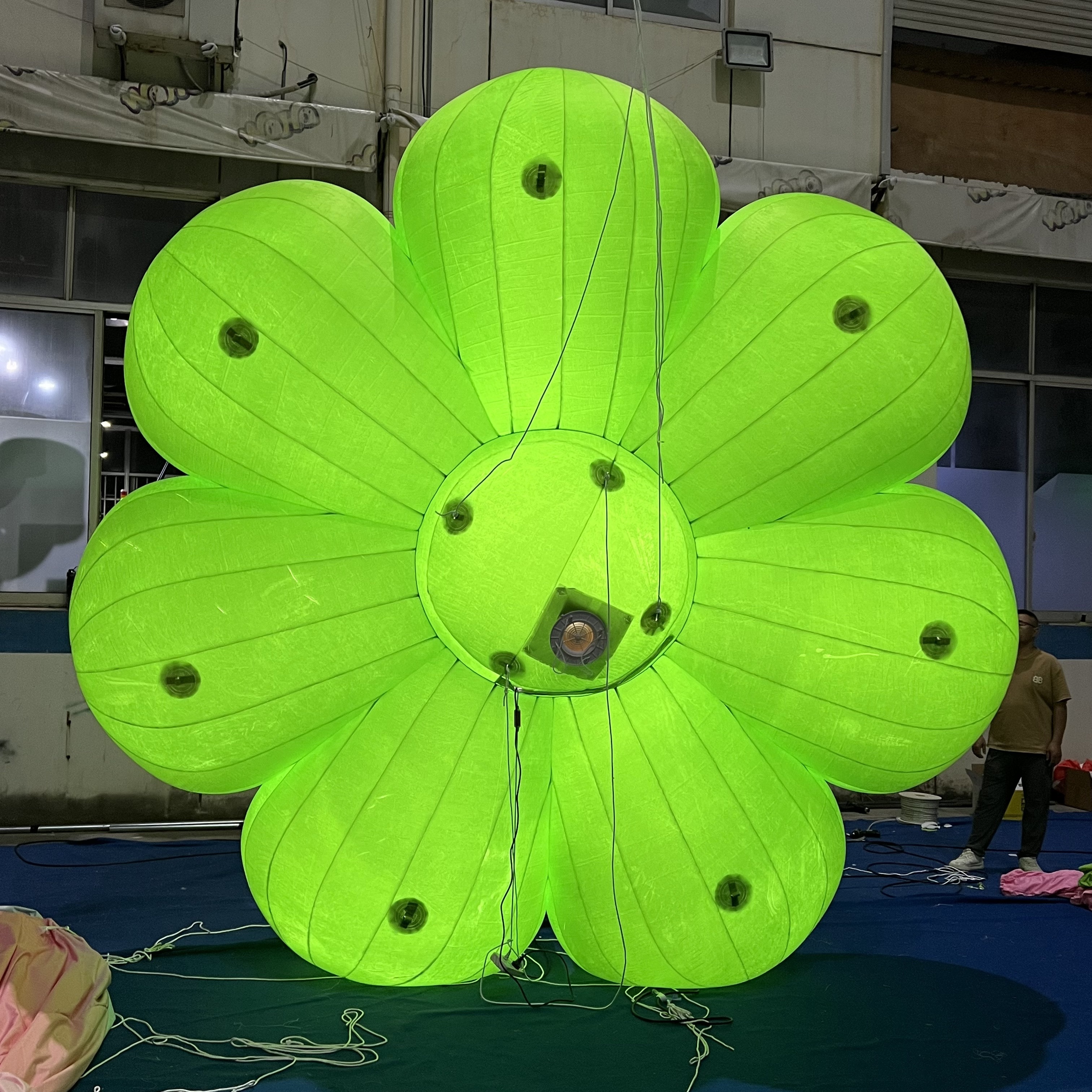 Custom Giant Velvet Green Flower Inflatable for Exhibition Display Decoration | Direct Inflatable Factory