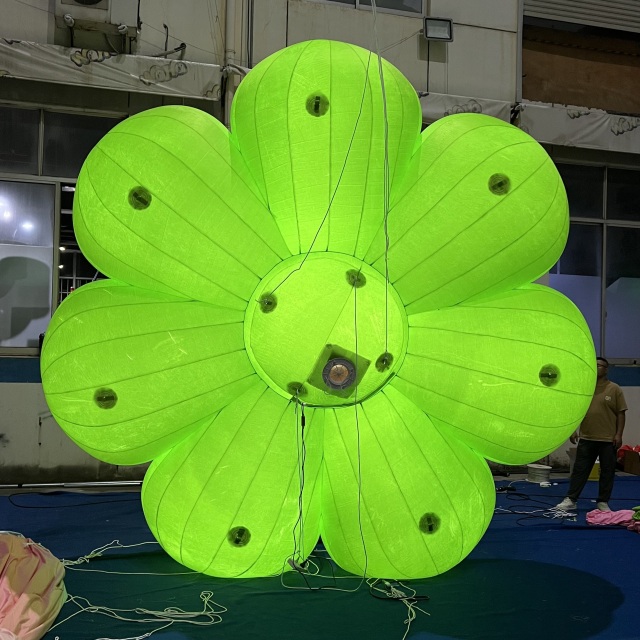 Custom Giant Velvet Green Flower Inflatable for Exhibition Display Decoration | Direct Inflatable Factory