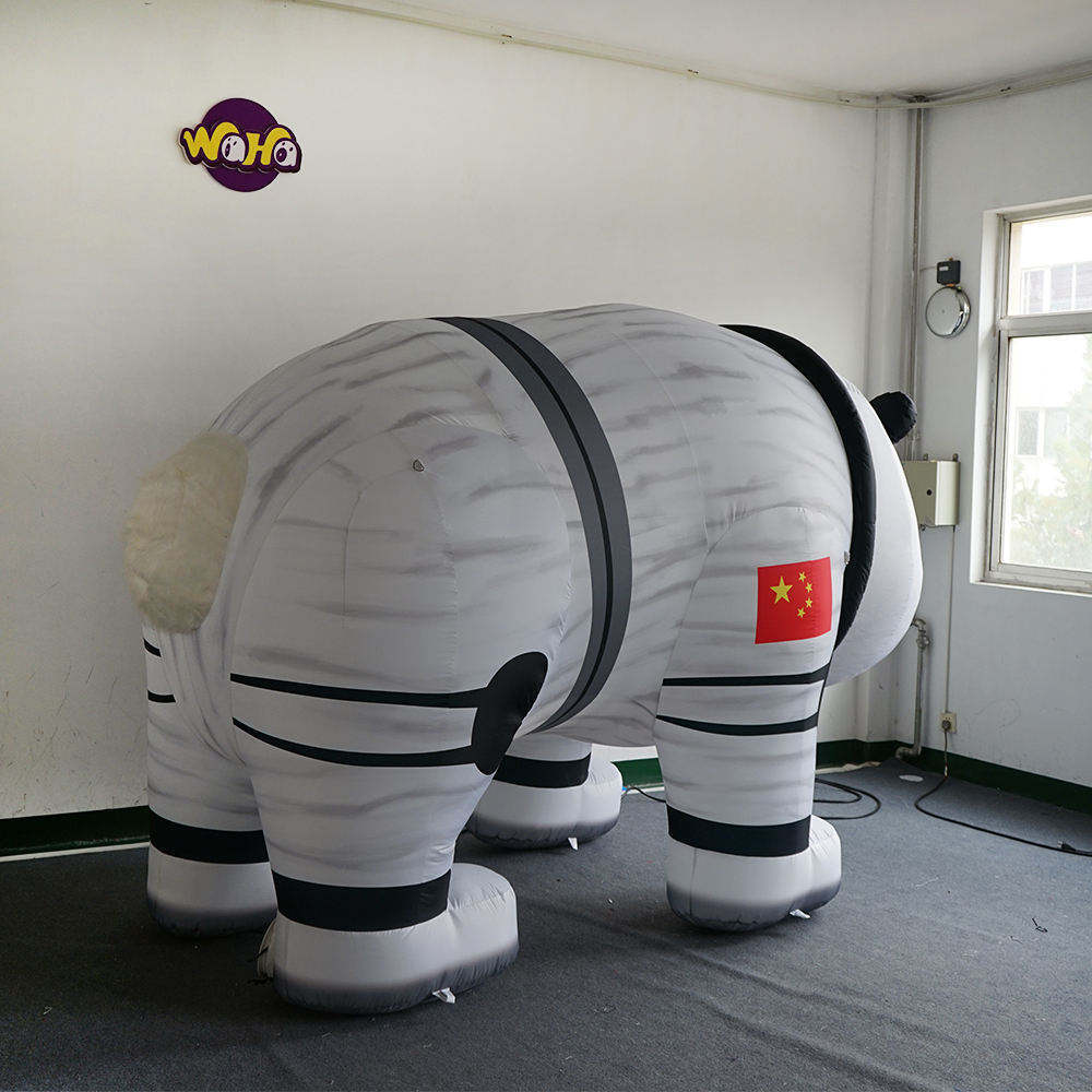 Custom LED Astronaut Family Inflatable Decoration for Event Display Decoration | Professional Inflatable Factory