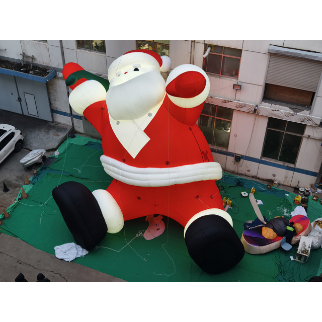 Giant Inflatable Santa Claus Model for Christmas Holiday Decorations, Outdoor Displays, Shopping Mall Events and Festive Celebrations
