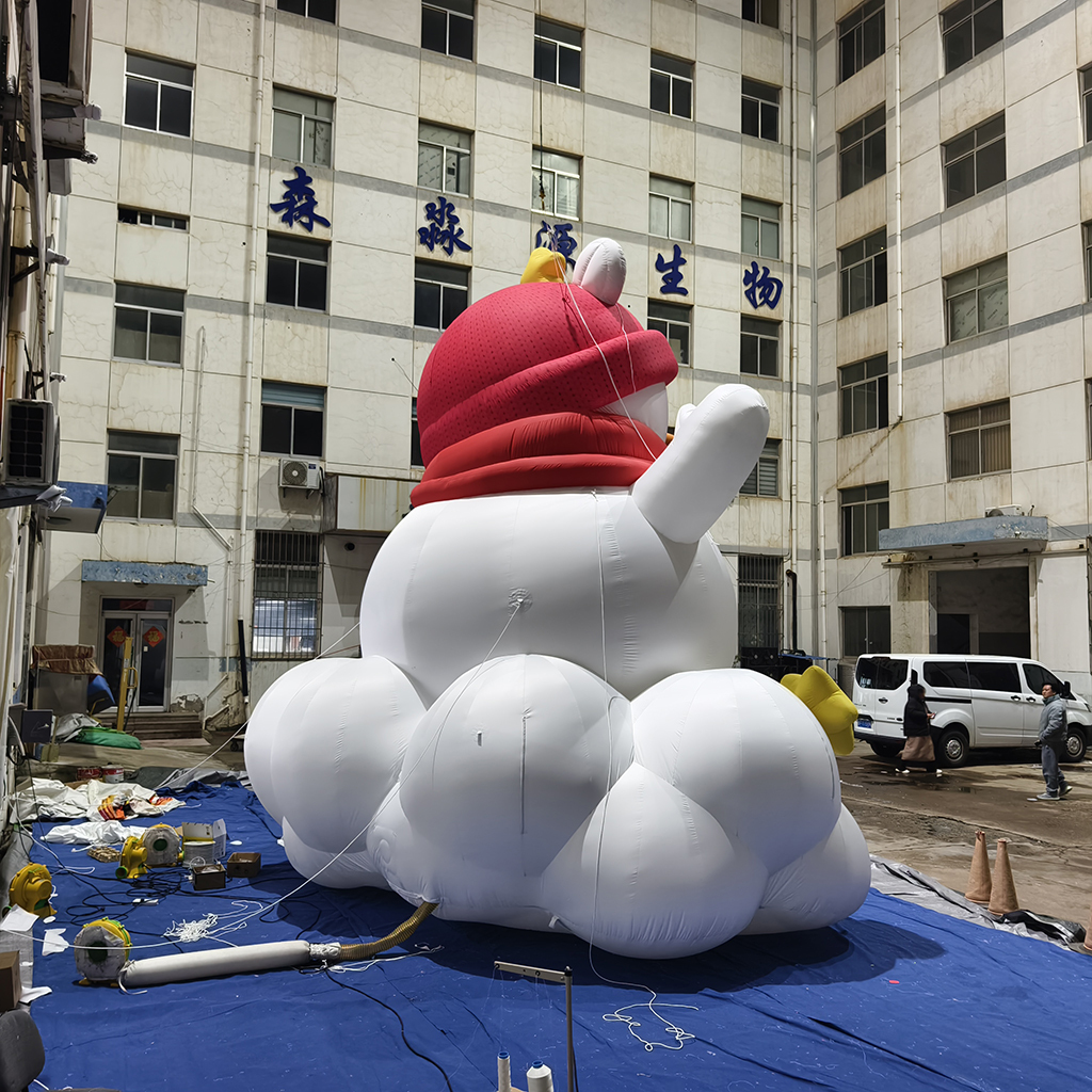 Large Inflatable Snowman Christmas Decoration for Holiday Parties, Outdoor Displays, Shopping Mall Events and Festive Celebrations