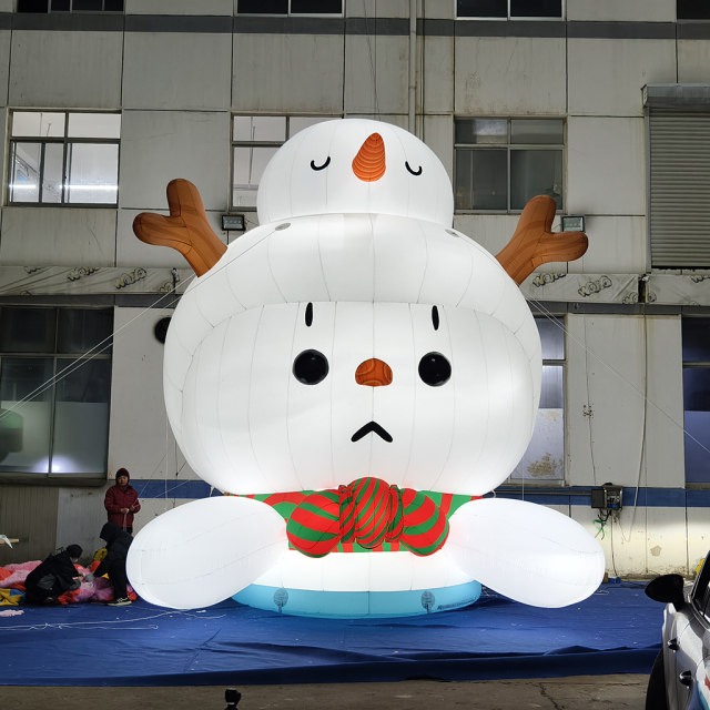 Giant Inflatable Snowman Christmas Decoration, Large Custom Inflatable Snowman Model for Christmas Celebrations, Holiday Events, Shopping Mall Displays, Outdoor Festivals, Commercial Event Decorations, Winter Wonderland Displays