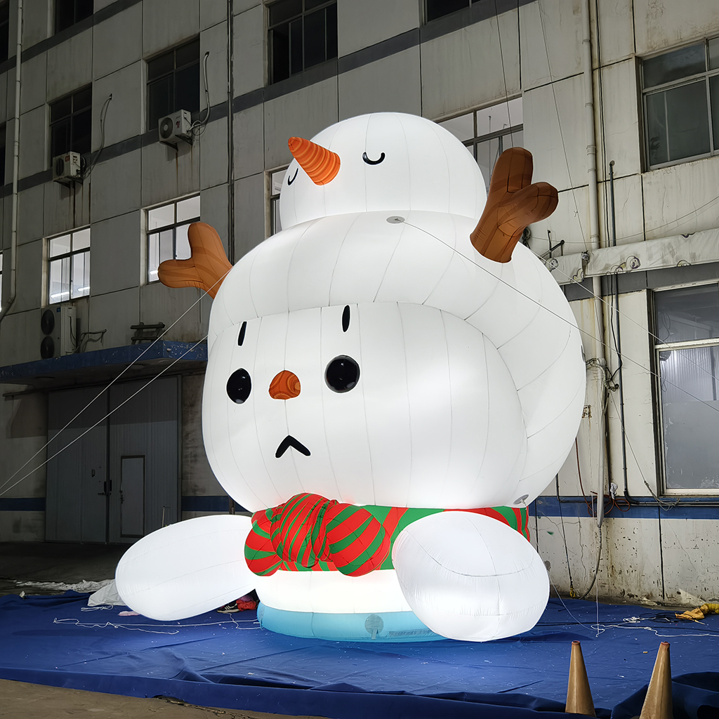 Giant Inflatable Snowman Christmas Decoration, Large Custom Inflatable Snowman Model for Christmas Celebrations, Holiday Events, Shopping Mall Displays, Outdoor Festivals, Commercial Event Decorations, Winter Wonderland Displays