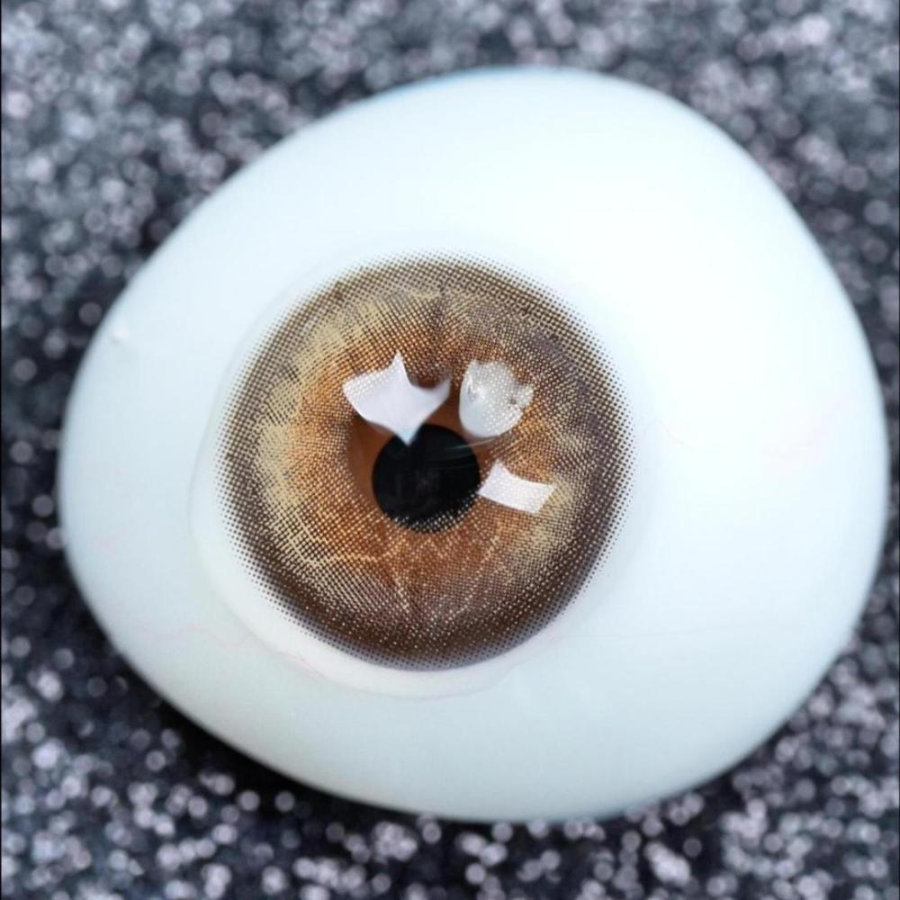 2pcs LolaDiva Real Me Brown | 1-Year Contact Lenses