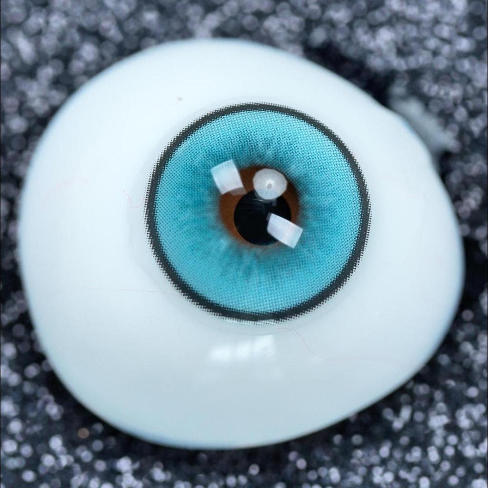 2pcs LolaDiva Russian Eye Green | 1-Year Contact Lenses
