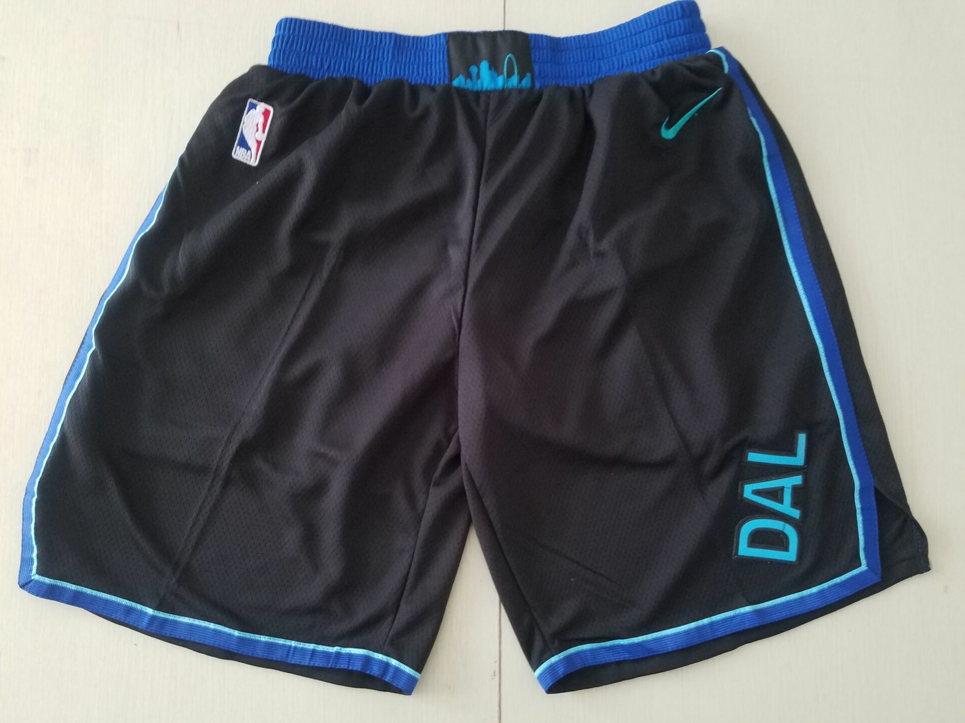 Dallas Mavericks NBA basketball adult embroidery