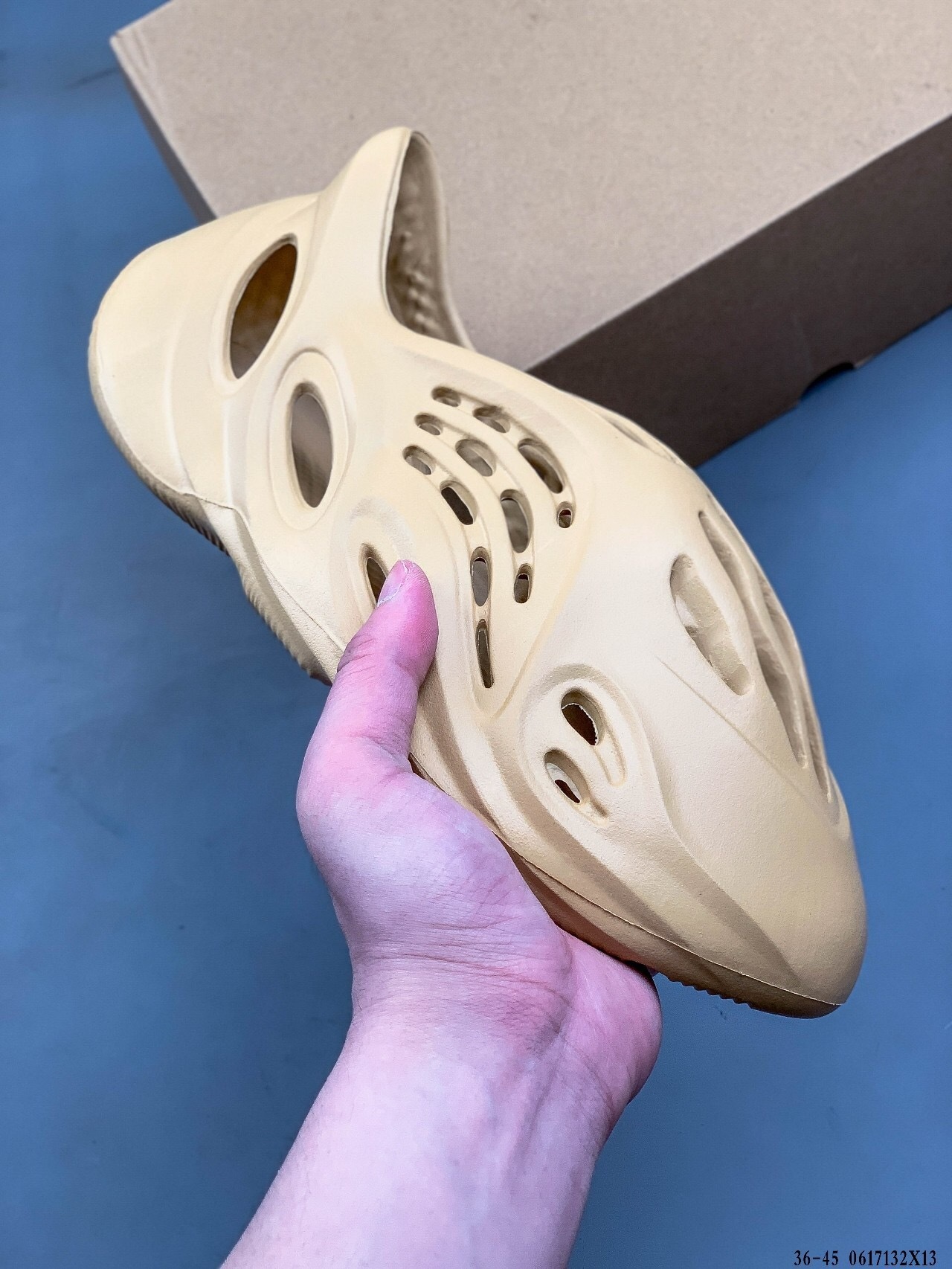 AD Yeezy foam runner