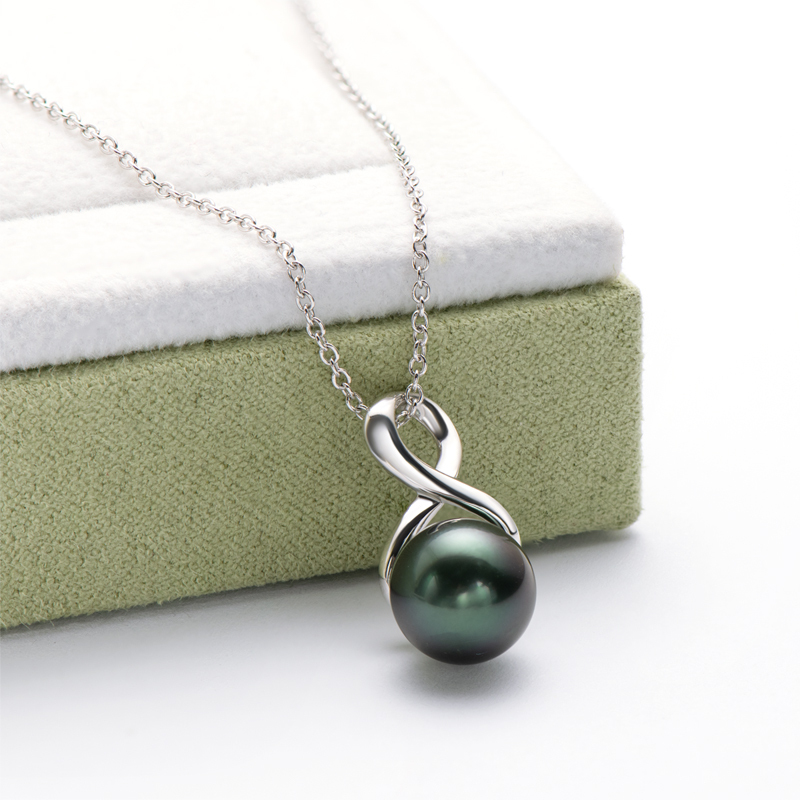 9-9.5 mm Natural Tahitian Black Pearl Infinity Pendant Necklace