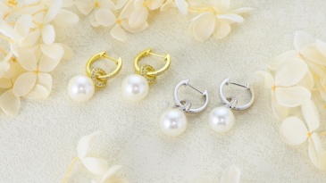 High-grade 9-10 mm  AAAA Shell Pearl with Zircon Stones  Hoop Earrings