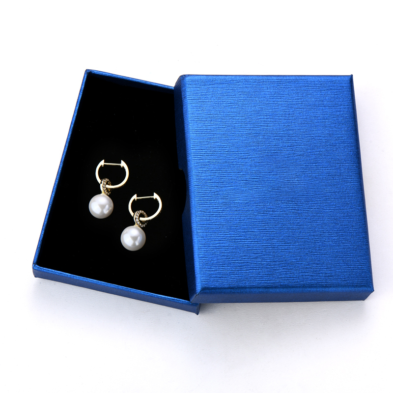 High-grade 9-10 mm  AAAA Shell Pearl with Zircon Stones  Hoop Earrings
