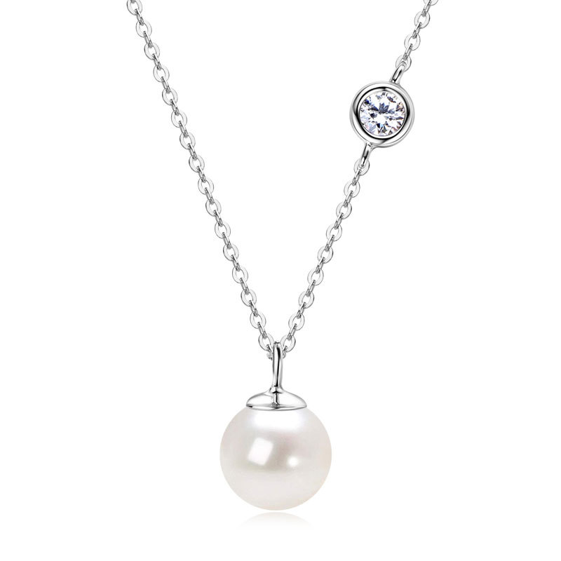 7 mm Freshwater Pearl Pendant with 3 mm Zircon Stone Necklace