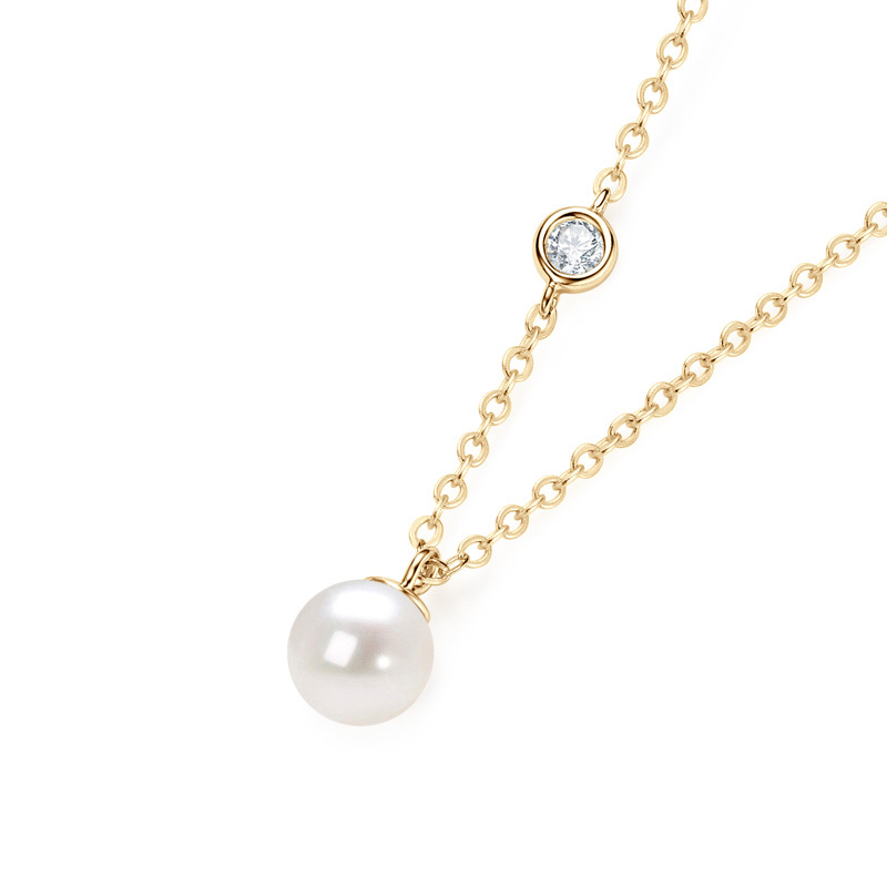 7 mm Freshwater Pearl Pendant with 3 mm Zircon Stone Necklace