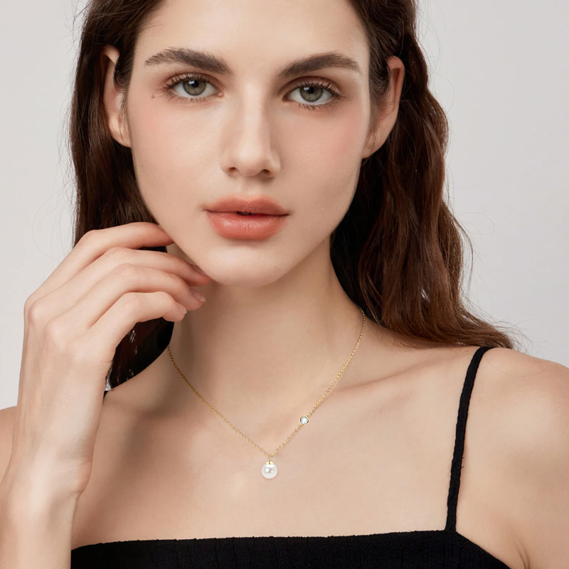 7 mm Freshwater Pearl Pendant with 3 mm Zircon Stone Necklace