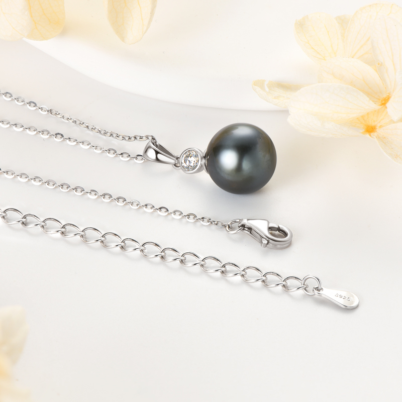 9 mm Natural Tahitian Black Pearl Pendant with 3 mm Moissanite Stone Necklace