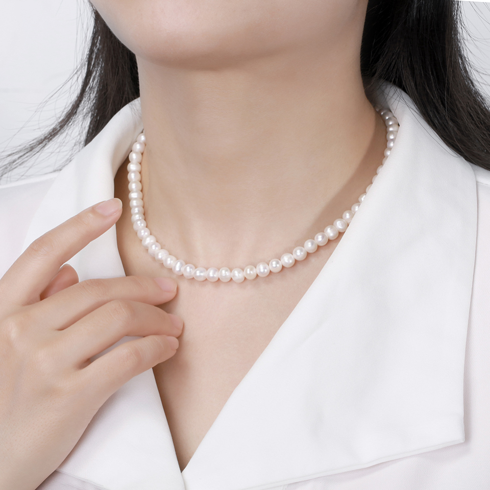 Classic 6.5-7 mm Freshwater Cultured Pearl Necklace with 14K Gold-Plated Lobster Clasp