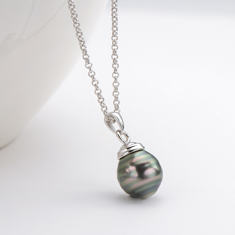 11 mm Seawater Tahitian Black Baroque Pearl Pendent Necklace