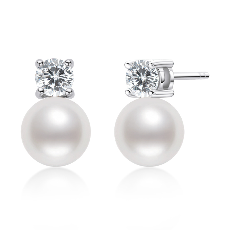 Classic 6.5-7 mm Freshwater Pearl Stud Earrings with Moissanite Stones
