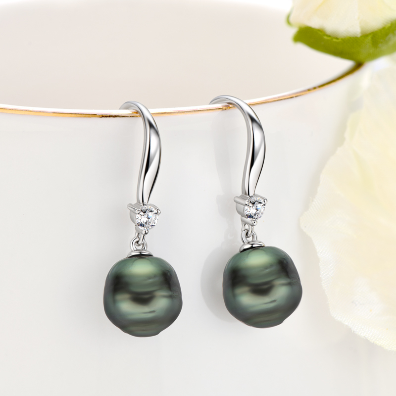 8-9mm Natural Seawater Tahitian Black Baroque Pearl Hook Earrings