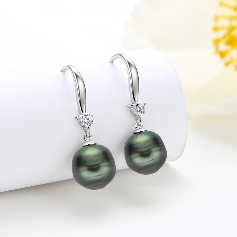 8-9mm Natural Seawater Tahitian Black Baroque Pearl Hook Earrings