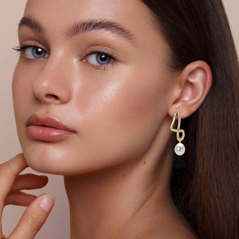 8-9 mm Freshwater Irregular Pearl Drop Earrings